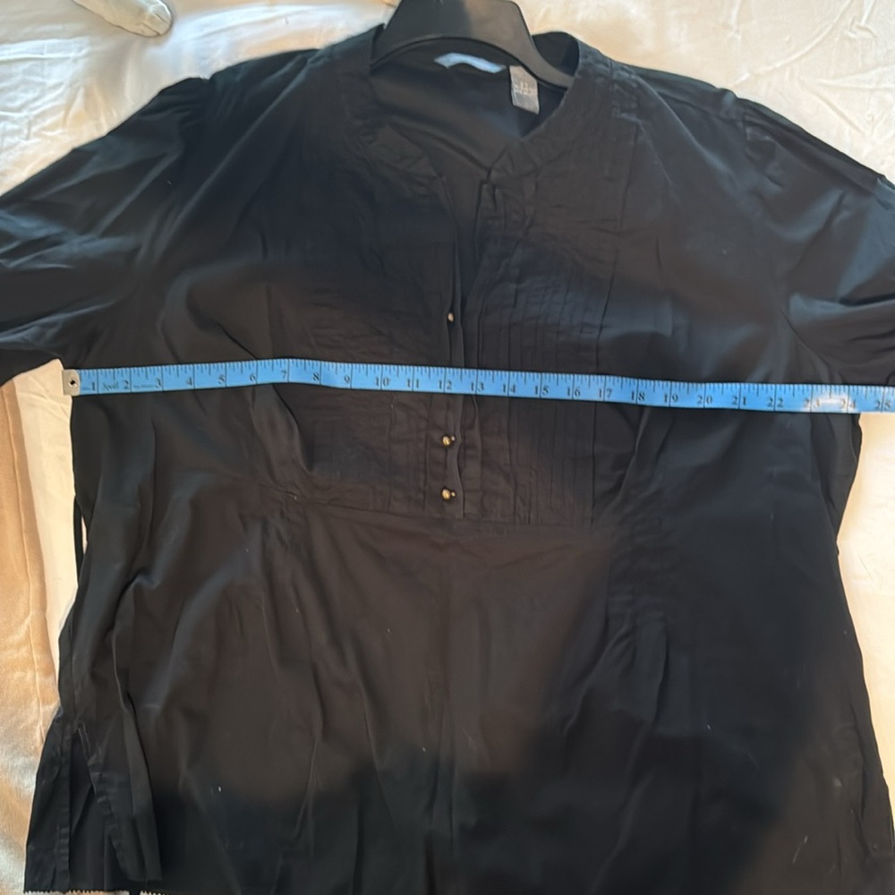 Hillard & Hanson Black Ruffle Front Tie Back Tunic - Picture 2 of 3